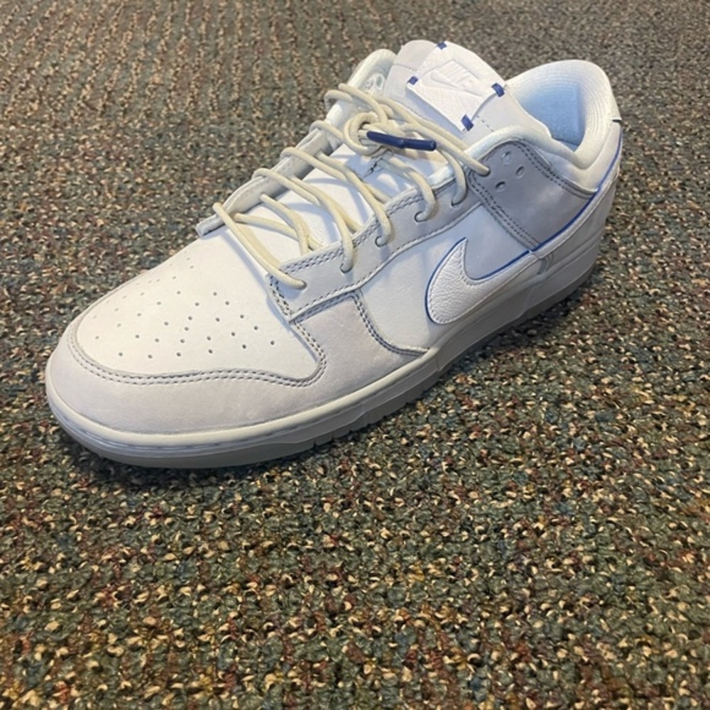 BRAND NEW Nike Dunk Low Wolf Grey Pure Platinum (Never Worn/Still in Box) - Picture 8 of 15